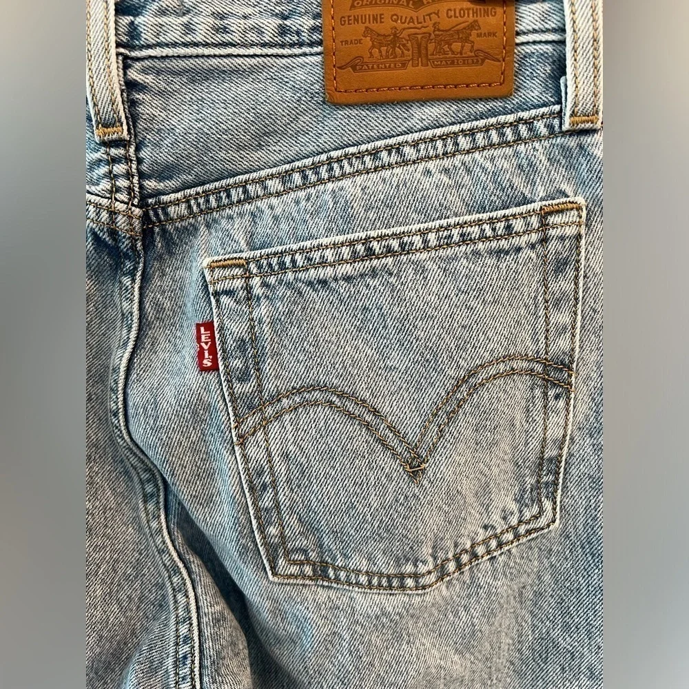 LEVI'S WEDGIE STRAIGHT FIT WOMEN'S JEANS